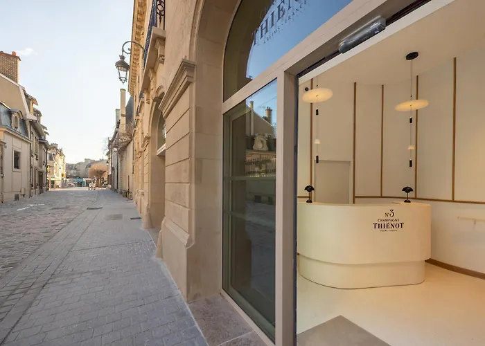 Boutique-Hotel Le N3 Par Champagne Thienot