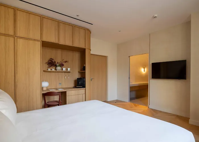 Boutique-Hotel Le N3 Par Champagne Thienot